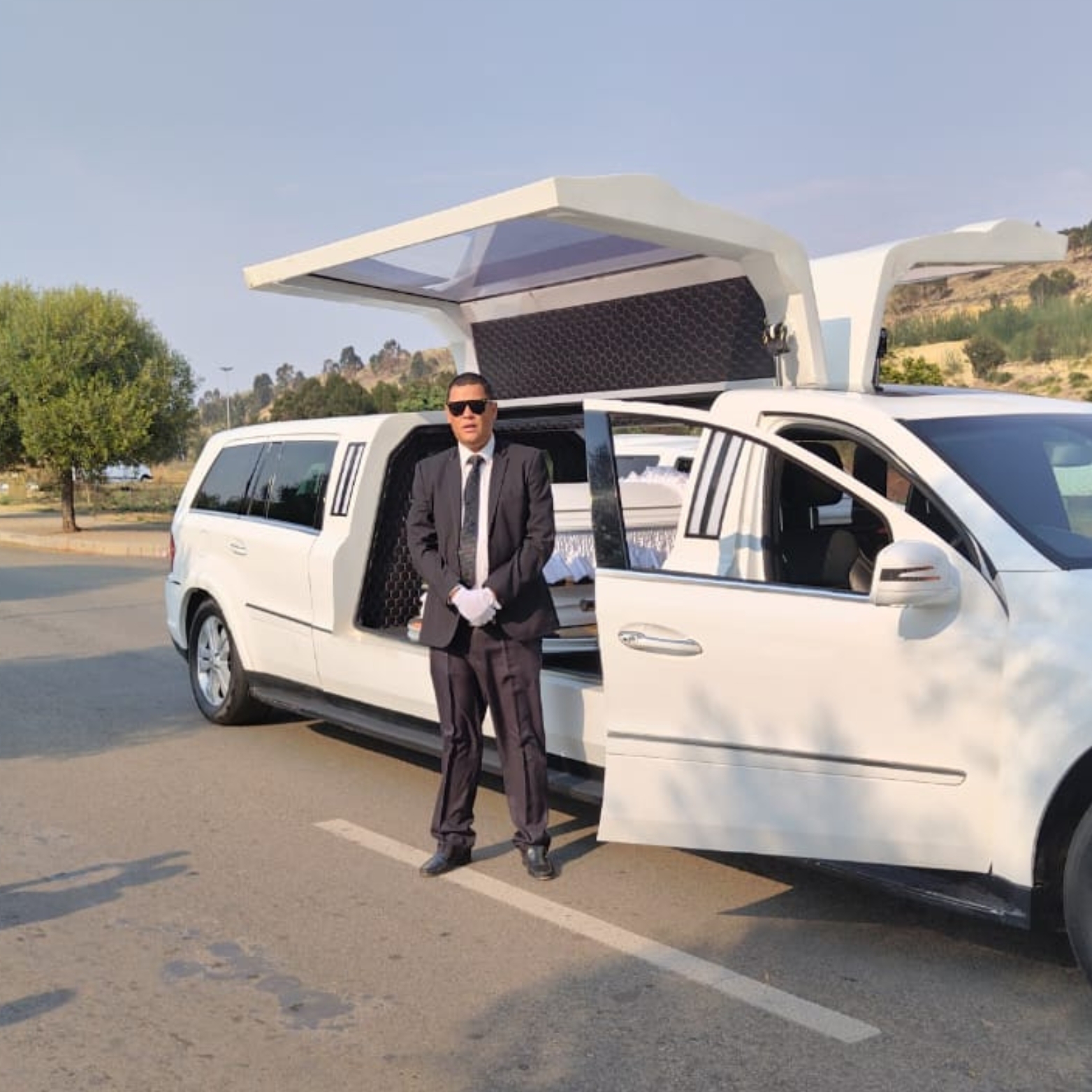 SB Logo (Hearse)10